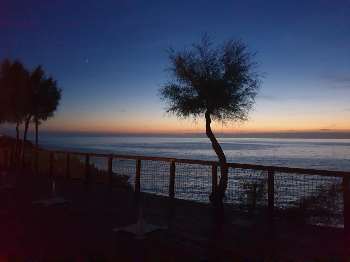 Cala Dei Mori Aparthotel Livorno Bagian luar foto