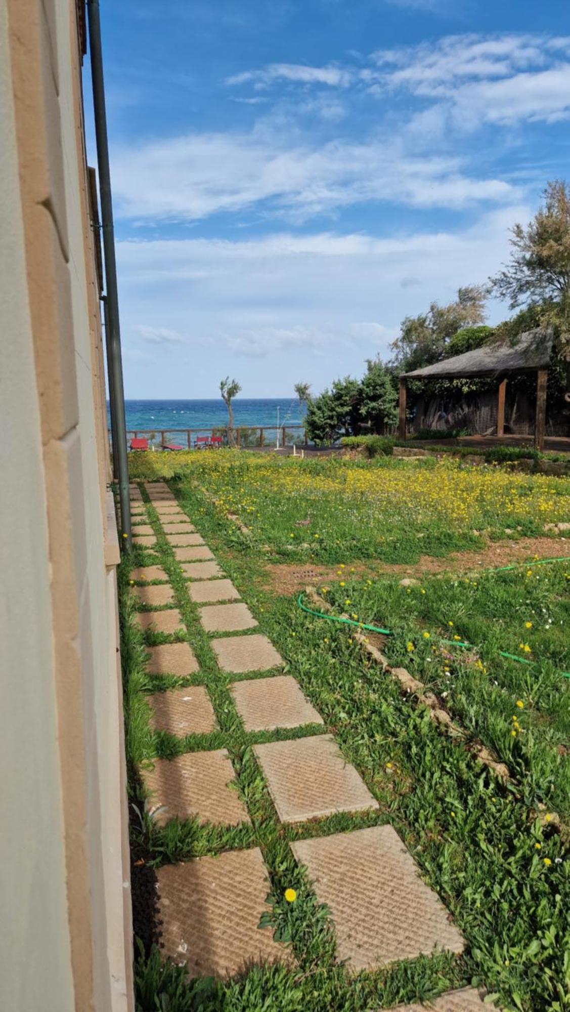 Cala Dei Mori Aparthotel Livorno Bagian luar foto